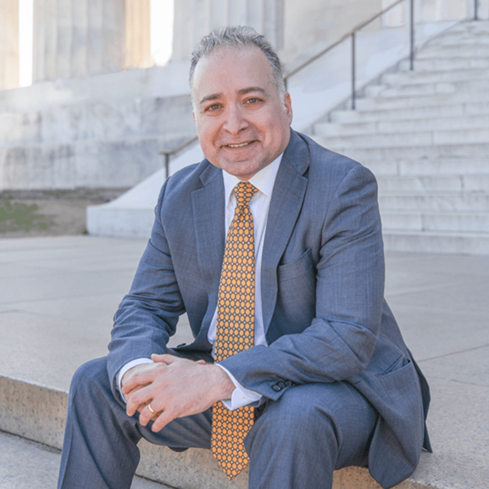 Dr. Amir Ghaznavi, plastic surgeon